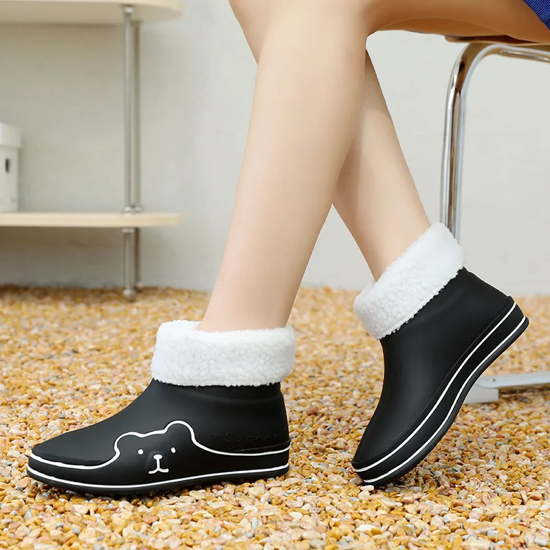 New Style Women's Rain Boots Fashionable Non-slip and Wear-resistant Water Shoes Cute Cartoon Rain Boots Versatile Outdoor Shoes