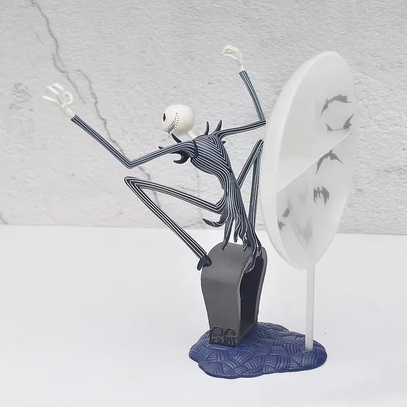 Disney Il Pesadilla Prima di Natale Figura Anime Jack Skellington Modello Ornamenti da tavolo Decorazione per feste di Halloween Regali giocattolo