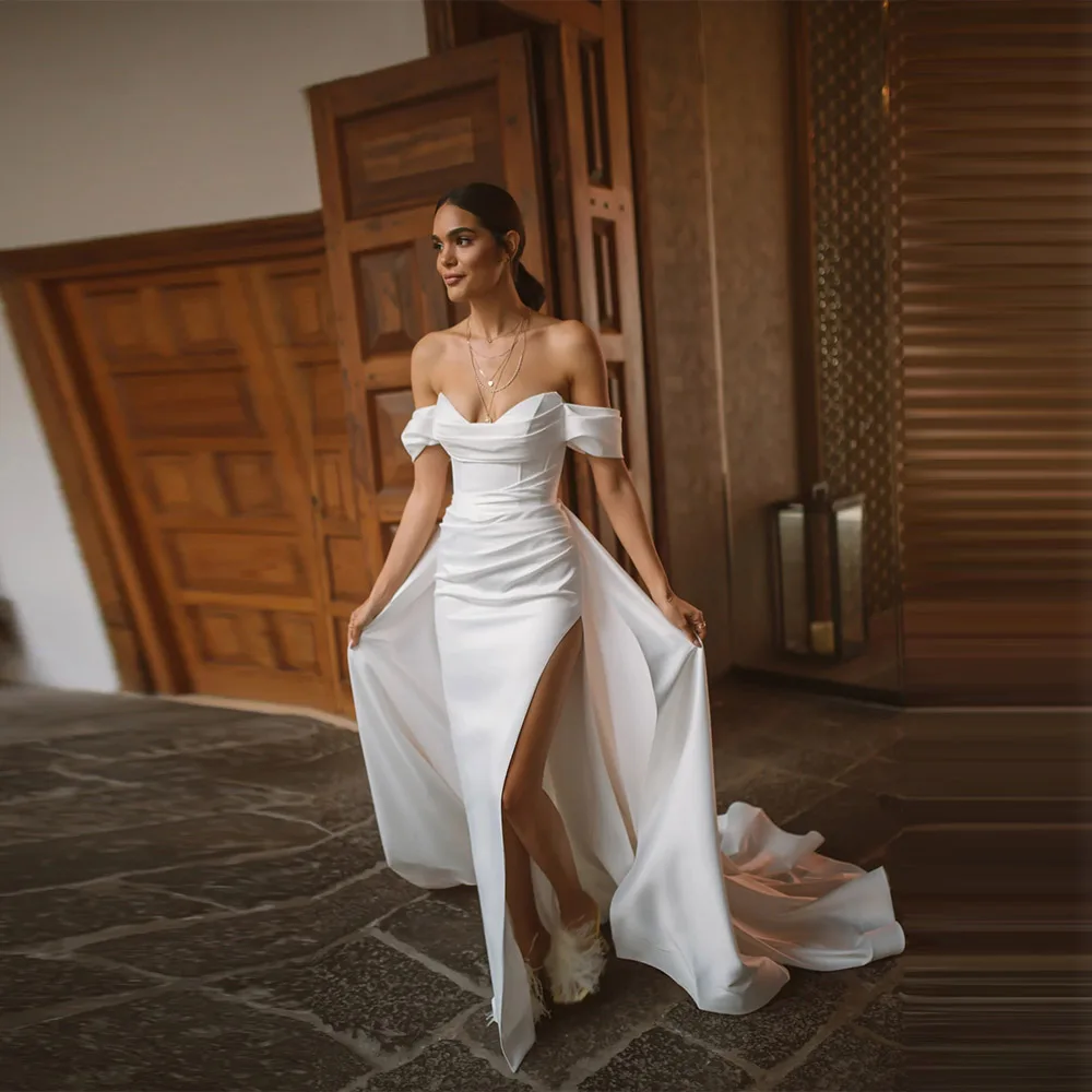 Customized  Pleated Sheath Bridal Gown with Daring High-Split Design Gorgeous White Wedding Dress with Off-the-Shoulder Straps