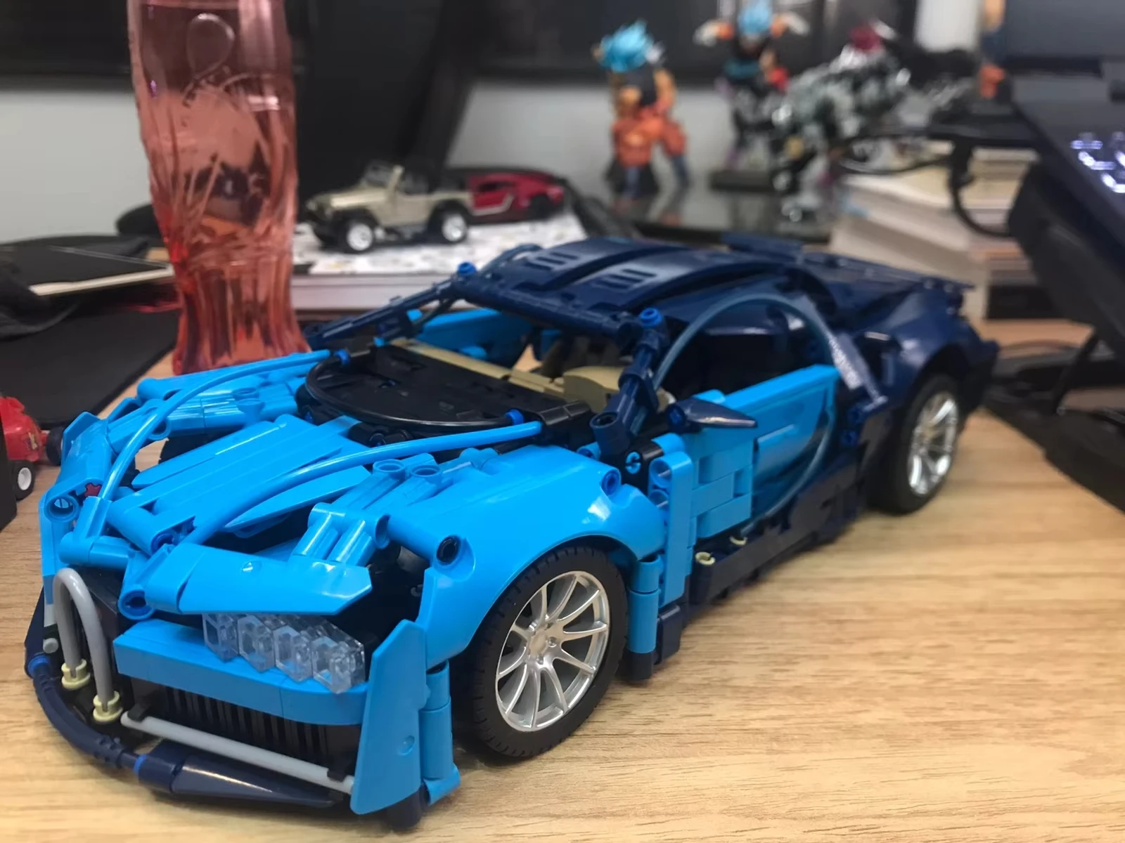 

1:14 Technical Bugatti Building Blocks Lamborghini Hypercar Racing Car Model Assemble Vehicle Bricks Toys For Boys Child Gifts