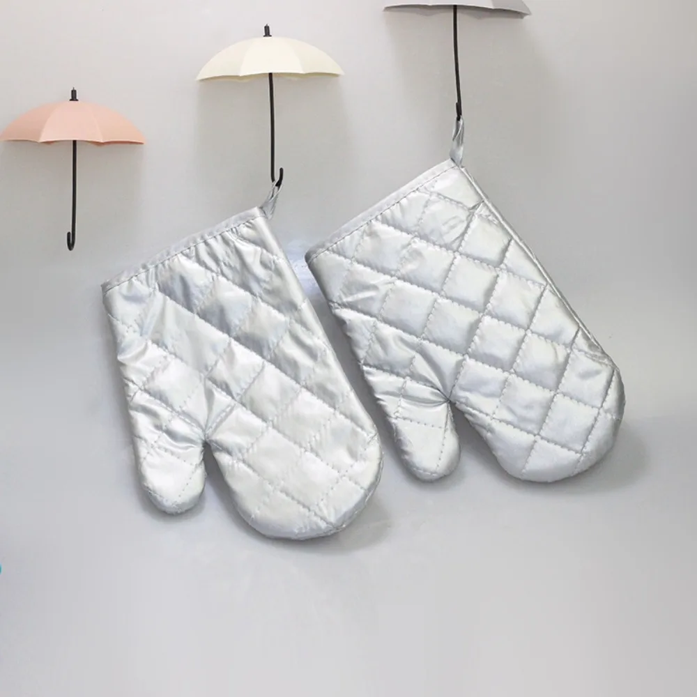 Silver Quilted Oven Mitts Microwave Safe Cotton Cover Hand Wash Only Kitchen Accessories