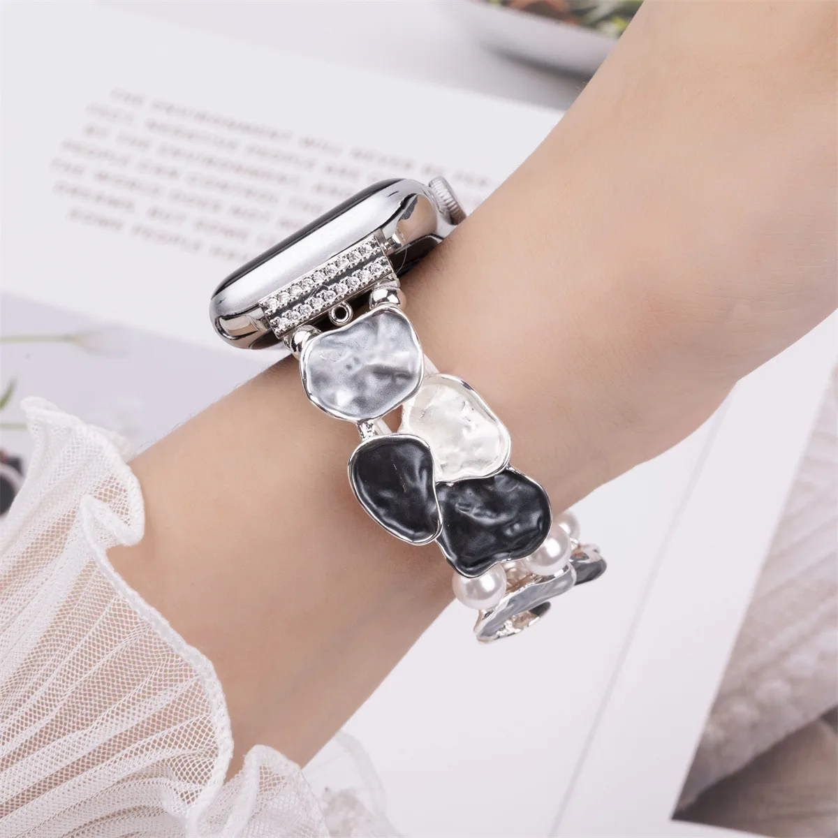 Bracelet de montre à bijoux pour iWatch Ultra 2 Series 10/9/8/7/6/5 Bracelet de montre tendance 42/44/45/46/49 mm 38/40/41 mm_voghion.com