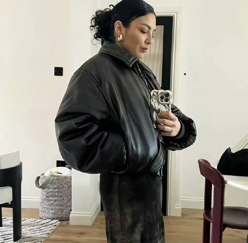 เสื้อพาร์กาส์ผู้หญิง สไตล์ไบค์เกอร์ ผ้าลินินเนื้อแมท สำหรับฤดูใบไม้ร่วง กระดุมแถวเดียว ลายสก็อตแบบกด จับจีบ ทรงบาน แต่งแผงด้านข้าง ดีไซน์เรียบง่าย ทันสมัย นุ่มนวล