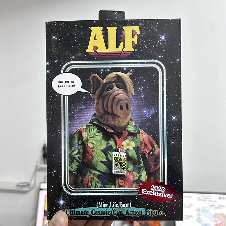 NECA Figure 2023 esclusiva forma di vita aliena ALF Ultimate Cosmic Con Alf-holiday Ver. Action Figure Model Toys bambola mobile congiunta