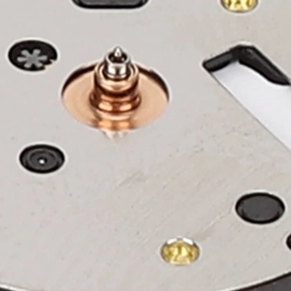 3 Needles Quartz Movement Small Size Metal Material Watch Movement Y121 Movement for For Y121 movement Watchmakers Use