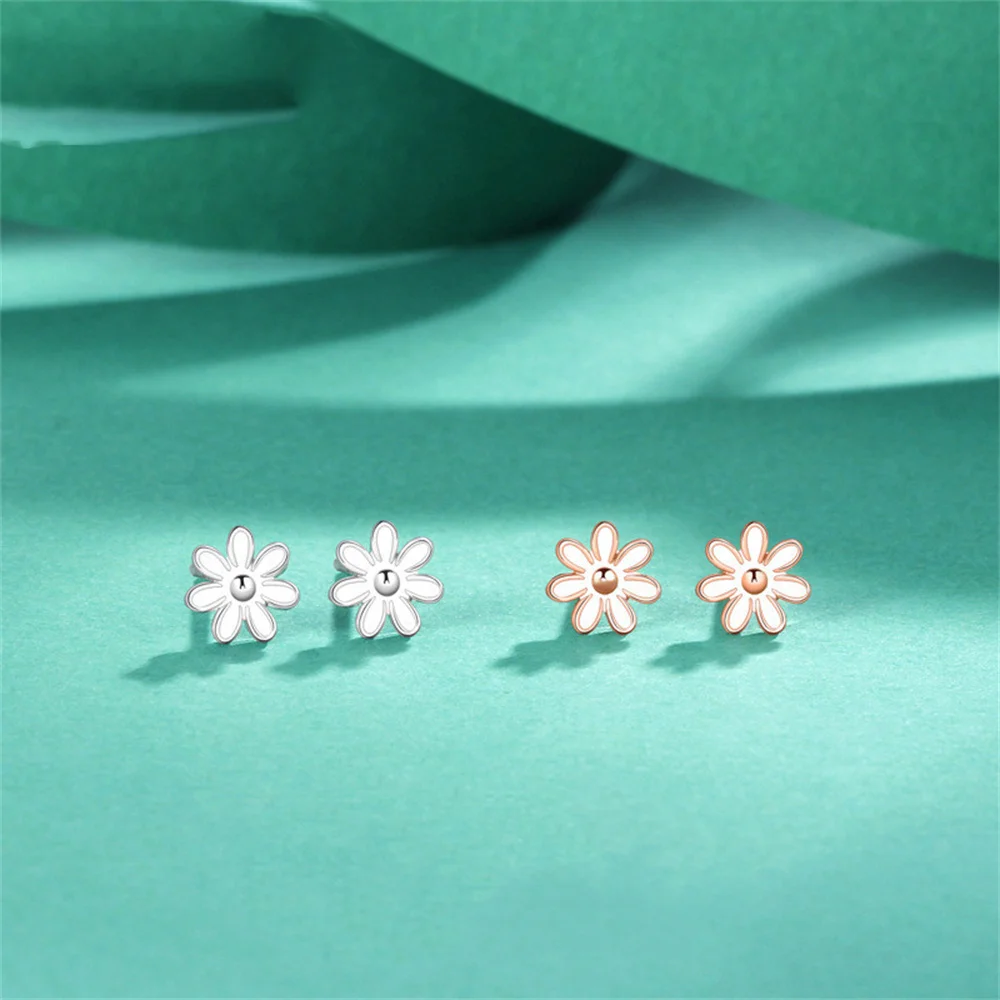 

Korean s925 Silver Daisy Earrings - Unique Versatile, Trendy Women's Jewelry