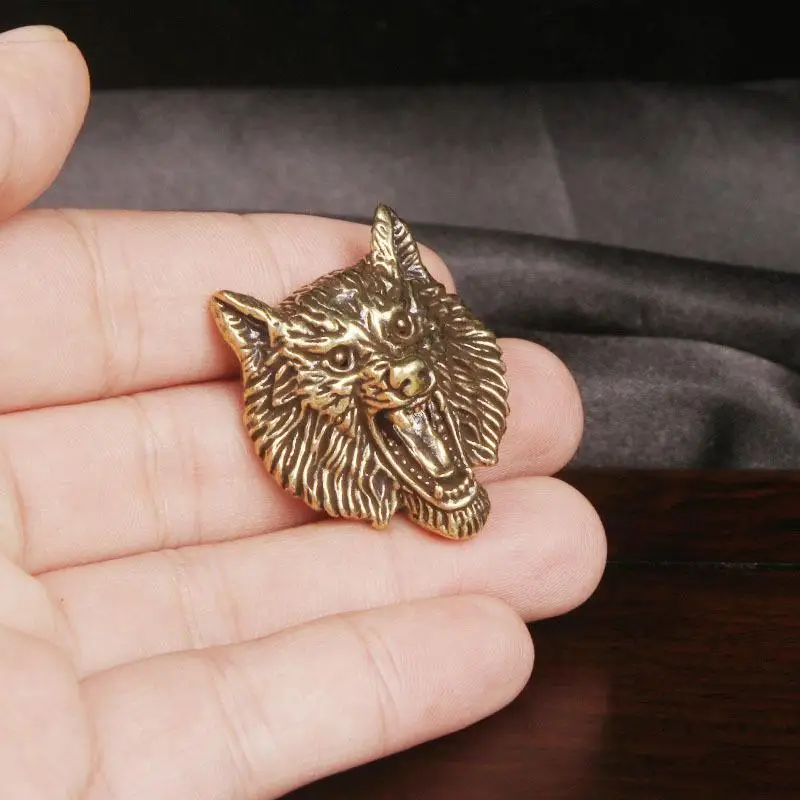 Brass Wolf Demon Devil Conchos Screwback Material Animal Head Design Leather Bag Wallet Chain Button Rivet Connector