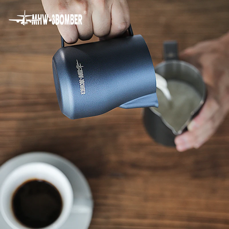 MHW-3BOMBER Art Coffee Milk Foam Jug Chic Espresso Steam Milk Pitcher Stainless Steel Steaming Milk Pitcher Cafe Barista Tools
