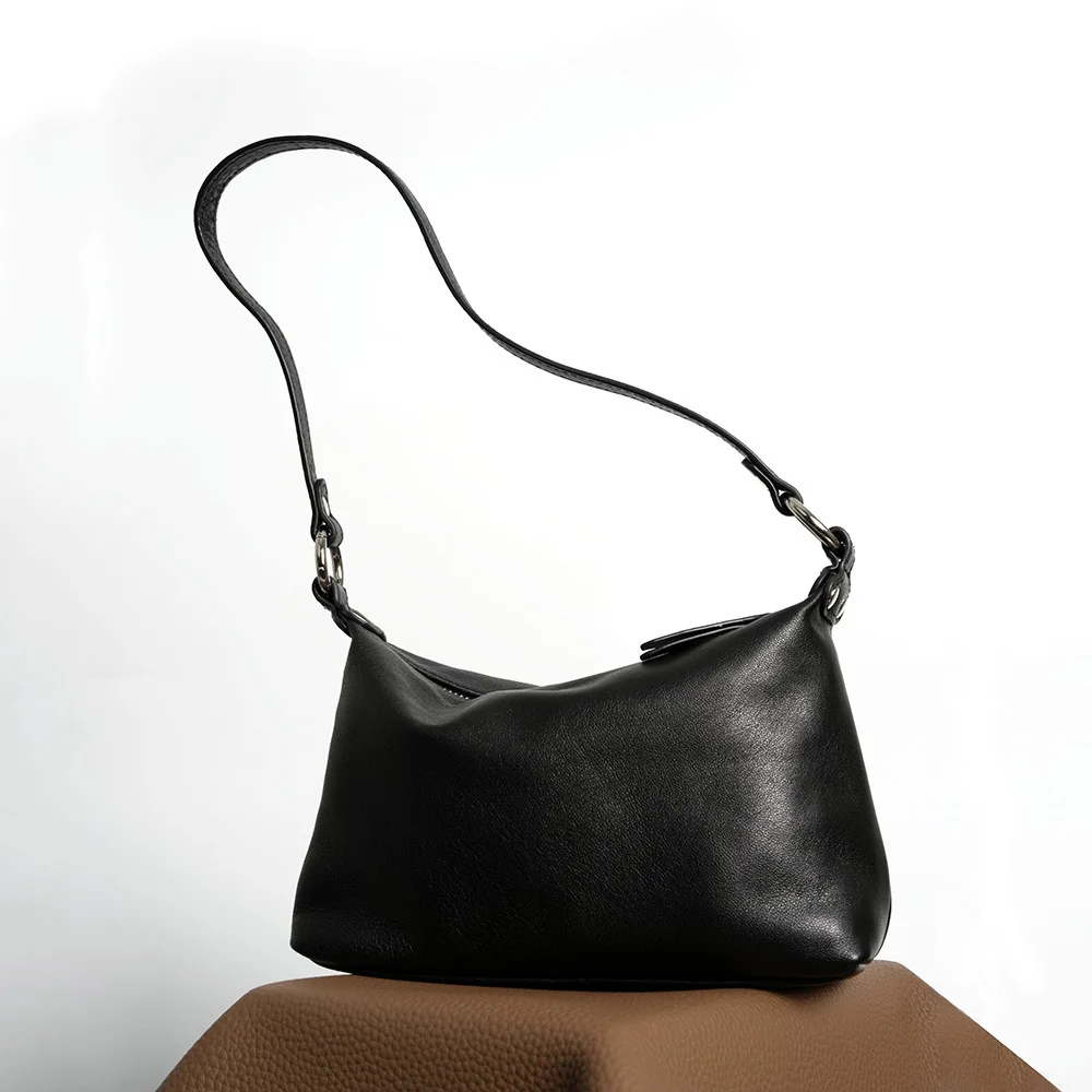 

2026 Sheepskin Bag Lightweight and Versatile Single-shoulder Bag Soft Leather Texture Designer Luxury Bag