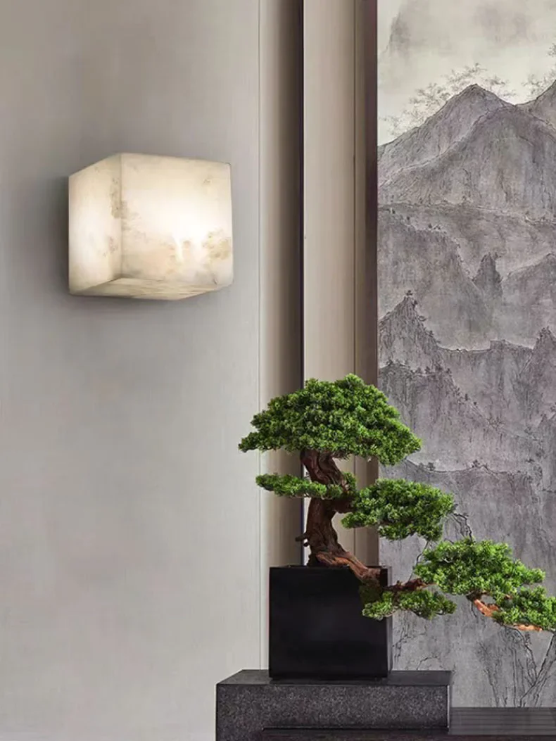 High-End Cube Natural Marble LED Wall Light