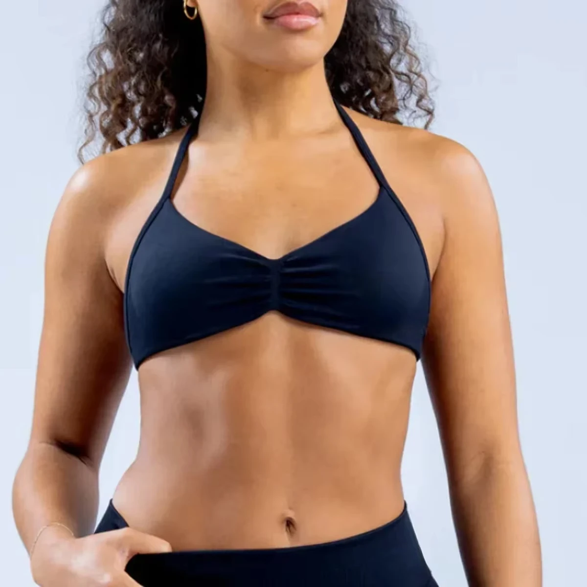 Sutiã de tiras de impacto com logotipo sem costura halterneck yoga sutiã superior acolchoado ginásio colheita superior suporte leve halter sutiã esportivo