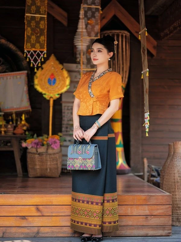 

Classic Thailand Clothing Exotic Princess Exquisite Characteristic Garment Chinese Dai Ethnic Style Elegant Daily Clothes