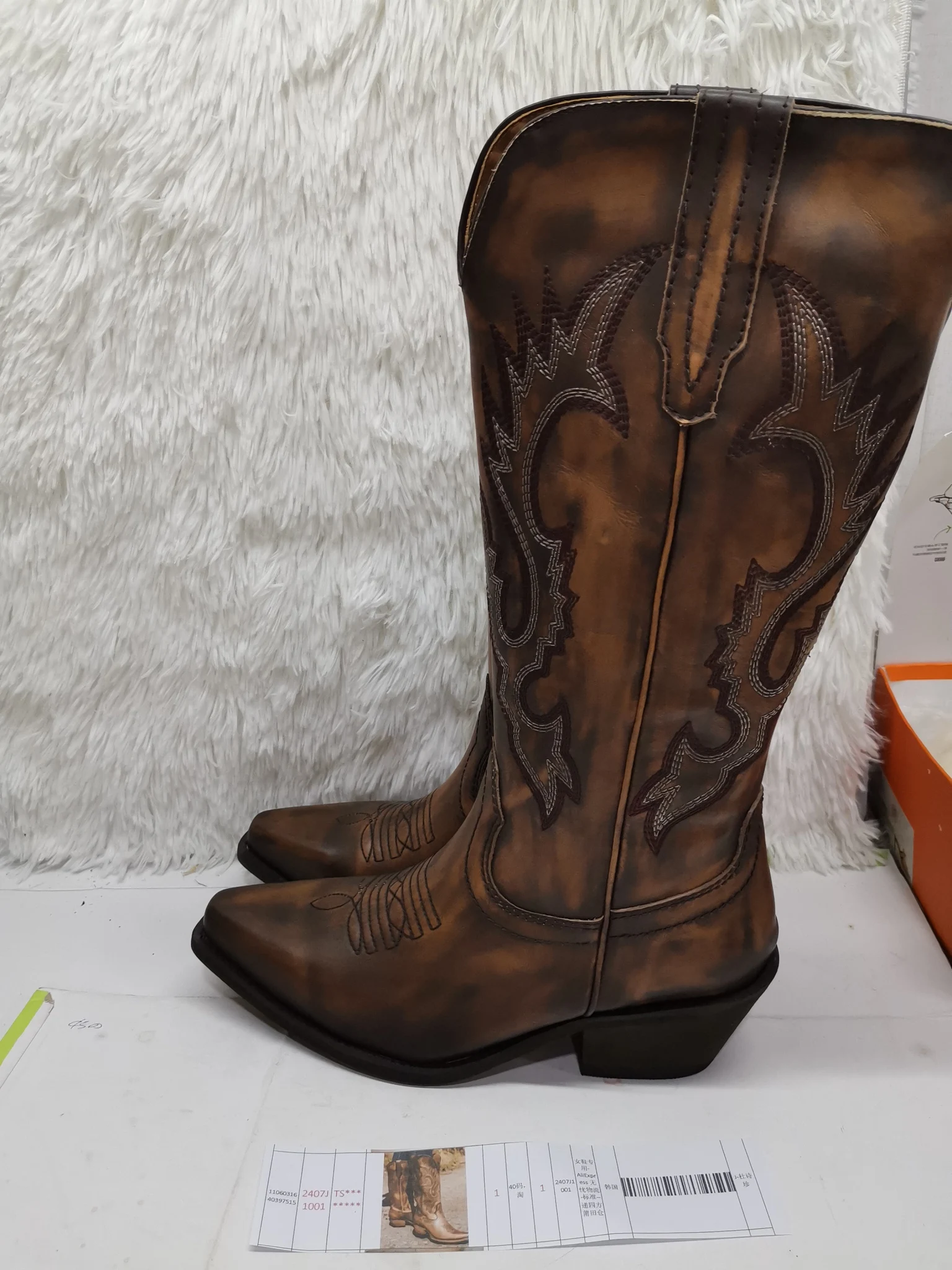 Brown Embroidered Western Cowboy Boots Vintage Women\'s Boots Chunky Heel Knight Shoes Genuine Leather Pointed Toe Mid-Calf Boots