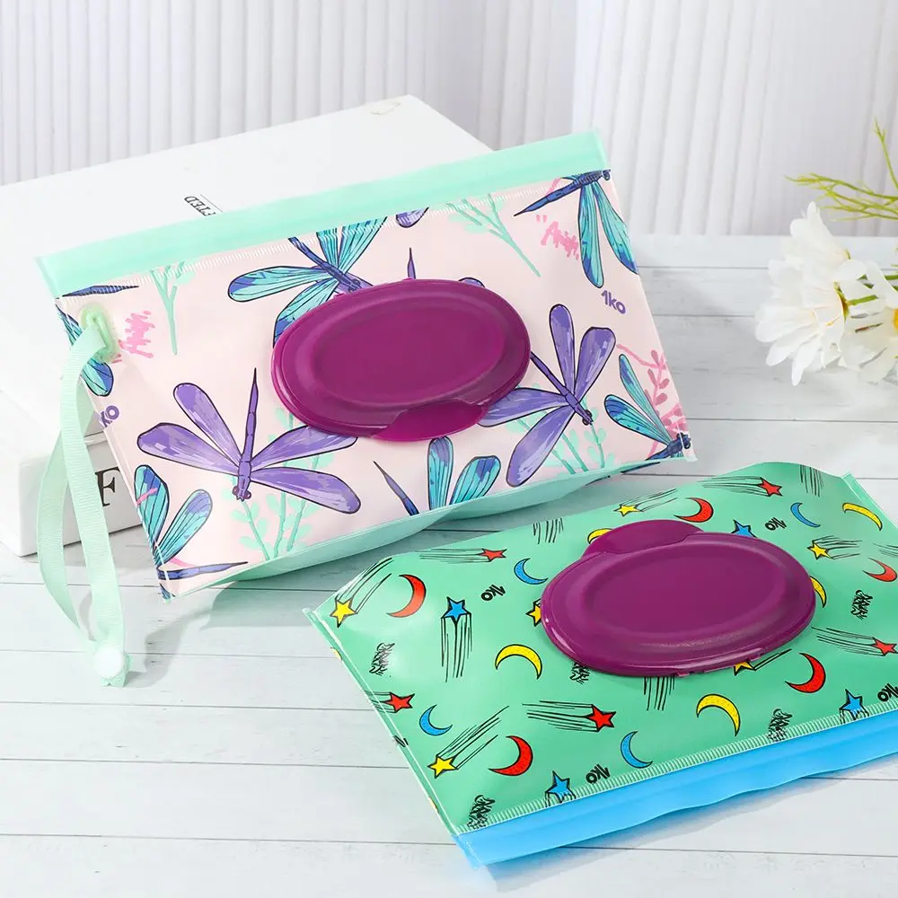 Fashion Cute Baby Product Carrying Case Flip Cover Portable Wet Wipes Bag Tissue Box Stroller Accessories Cosmetic Pouch