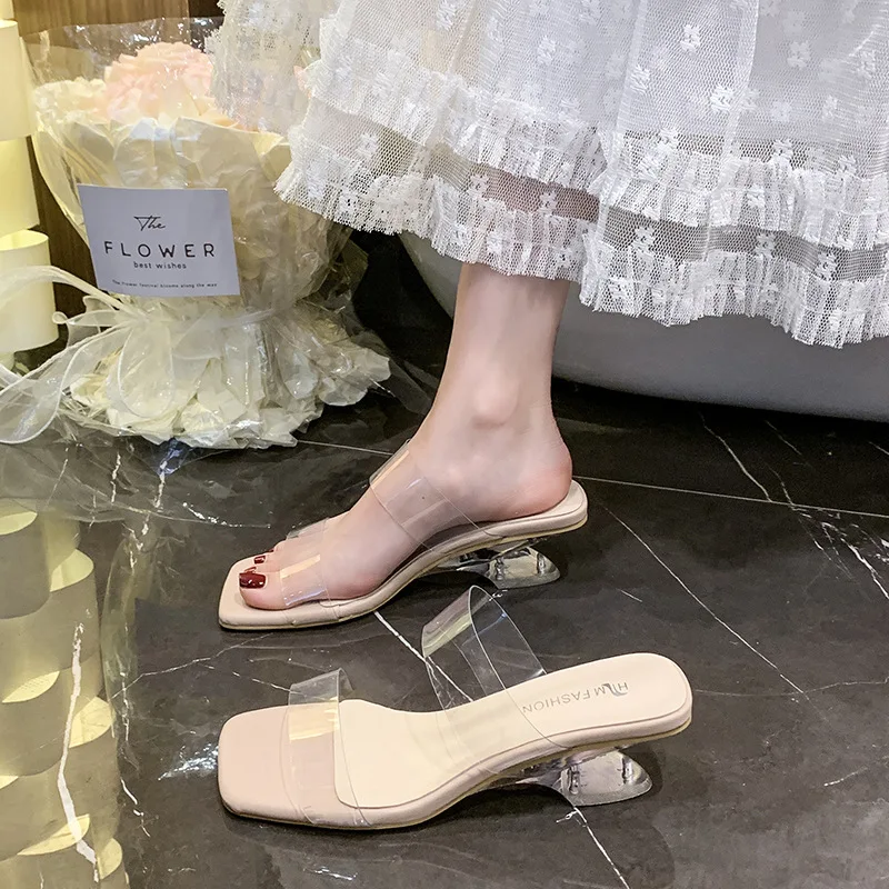 

Женские прозрачные летние тапочки на высоком каблуке большого размера с одним ремешком, массивные сандалии на массивном каблуке с кристаллами