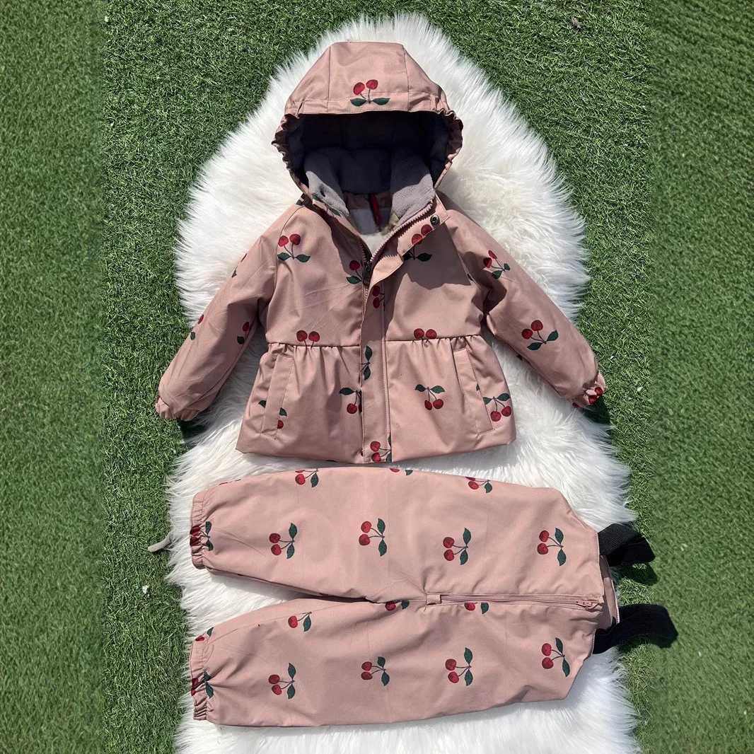 Girls' Down Jacket 2026 Winter New Printed Fashionable Windproof And Warm Children's Hooded Cotton Jacket Thickened Ski Jacket