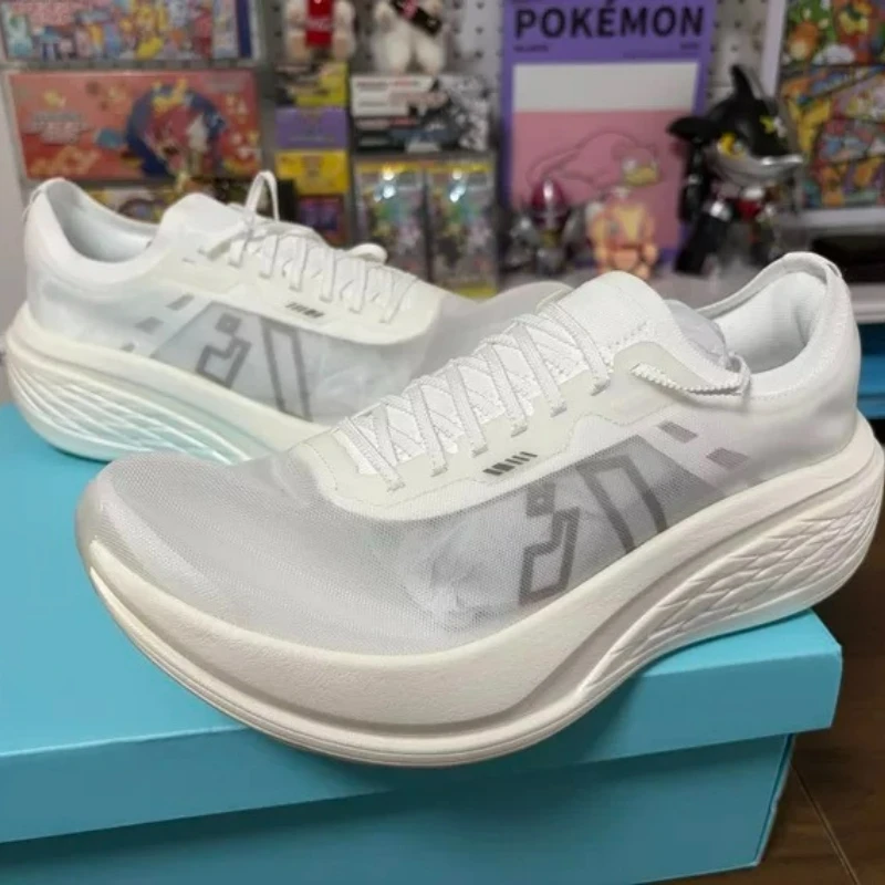 Professional Running Shoe For Men Women Super Light Gym Shoes Unisex Breathable Athletic Shoes Couples Soft Sole Training Shoes