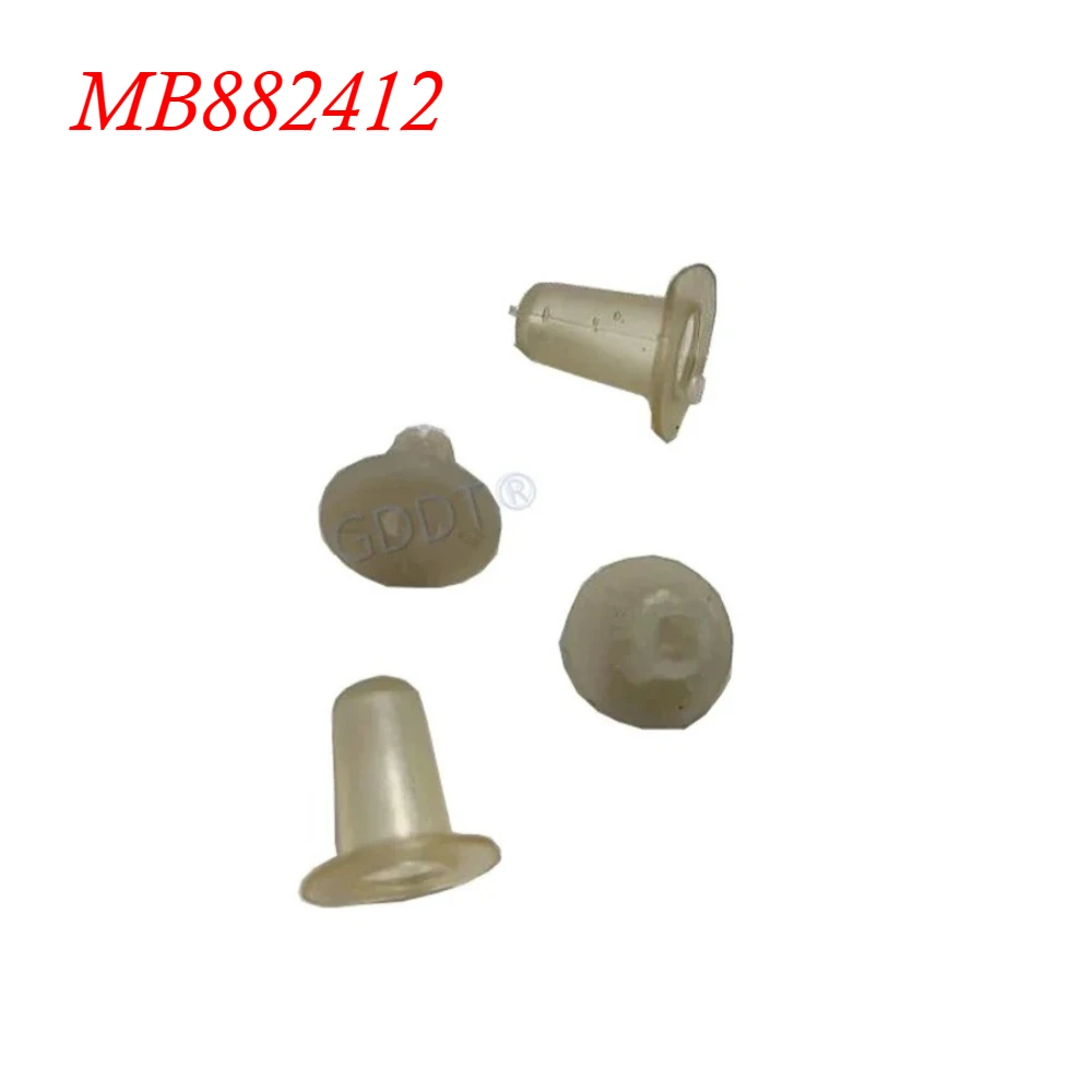 4 Pieces Tail Lamp Grommet for Pajero V30 40 Clips for Monetro V60 V70 V80 V90 Screw 2 Holder for Pinnin MB882412