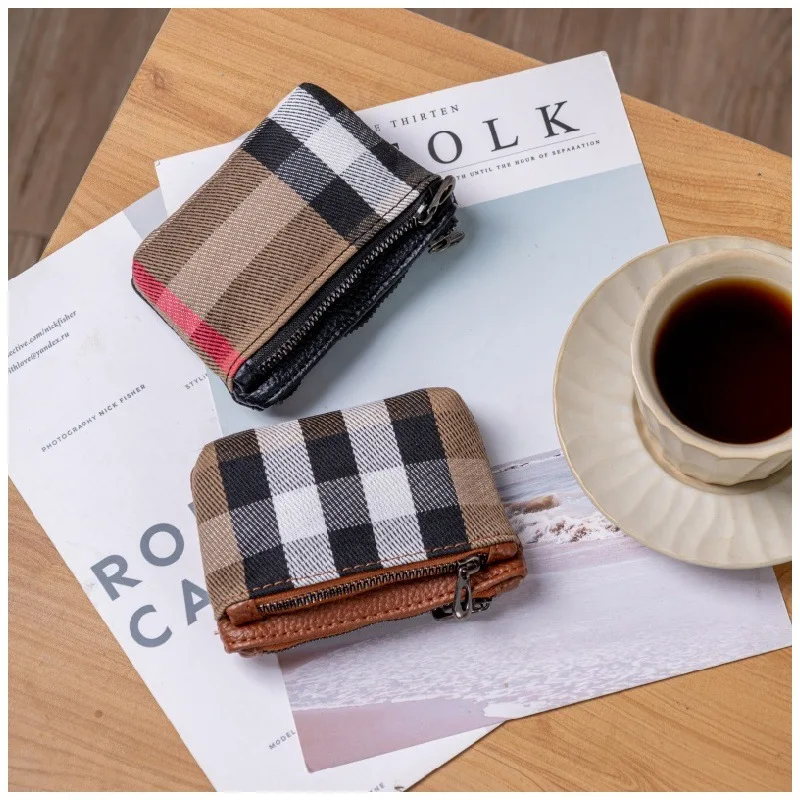 Mini Fashionable Leather Coin Purse for Women Zipper Wallet Compact Size Popular Model New Design Small Speciality Handbag