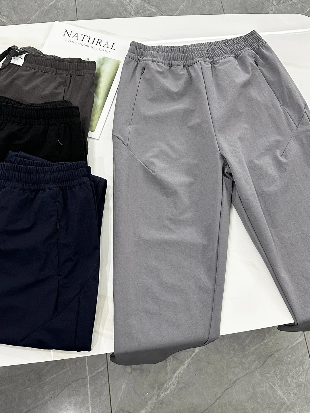 

Tech Qui Dry Skin-friendly Four-way Stretch Small Straight Casual Pants Commute Long Trousers for Men And Women