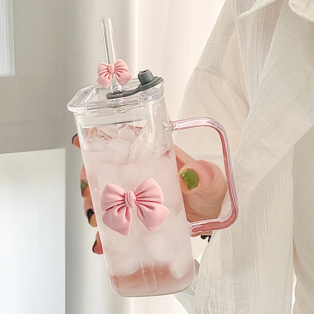

Square Shape Transparent Cup Water Bottle with Lids and Straws Aesthetic Glass Cups with Handle Bow Knot Water Cup for Office
