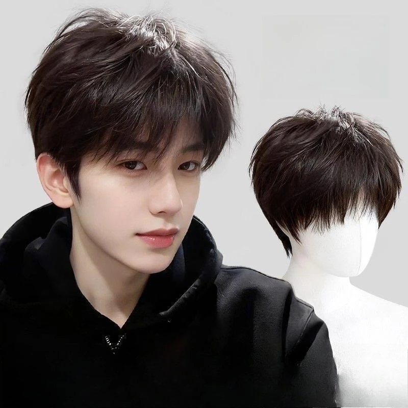 Peluca Sintética para Hombre con Flequillo Despeinado y Microseparación, Cabello Corto Juvenil y Elegante, Flequillo de Fácil Cuidado, Cabello Realista para Hombres