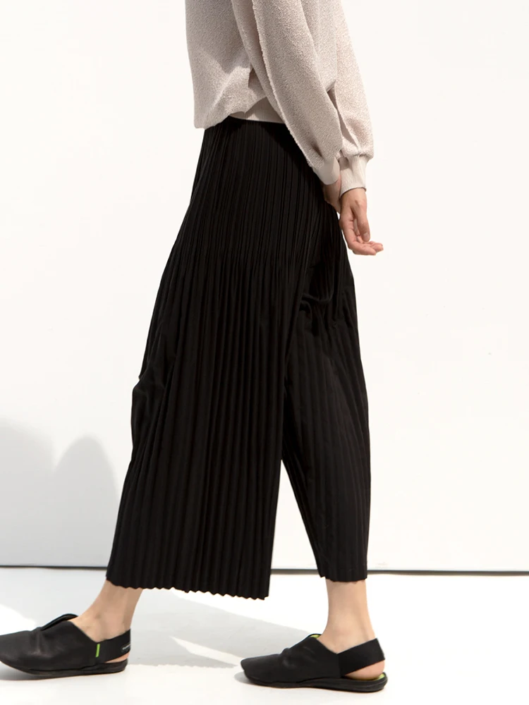 GVUW Pleated Wide Leg Pants Women Fashion Elastic Waist Solid Color Loose Vintage Style Versatile New 2024 Trousers 17G6108