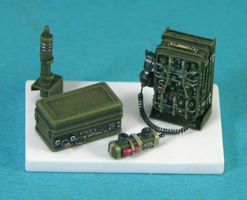 Kit ensamblado de modelo de resina fundida a escala 1/35, juego de Radio BC1306 (2 unidades), modelo de escena sin montar y sin pintar, sin Base