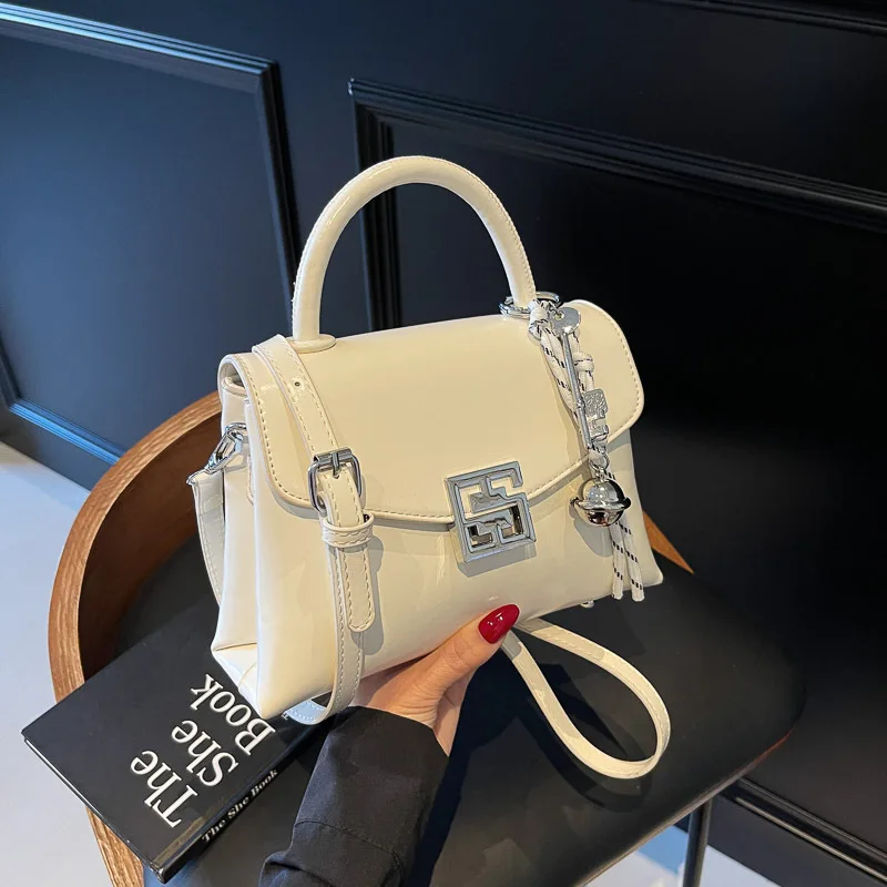 

Очень популярная женская модная однотонная сумка через плечо - текстура премиум-класса, повседневная универсальная повседневная сумка-мессенджер