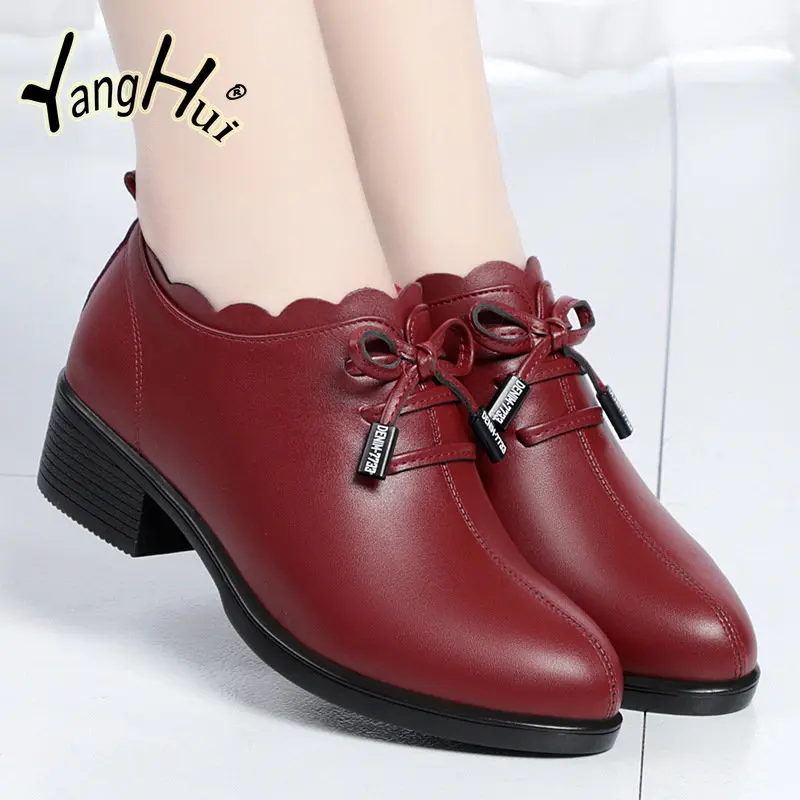 2023 New Fashion Lace Leather Platform Pumps Korean Style Casual Waterproof Pointed Toe Shoes for Women Spring Autumn