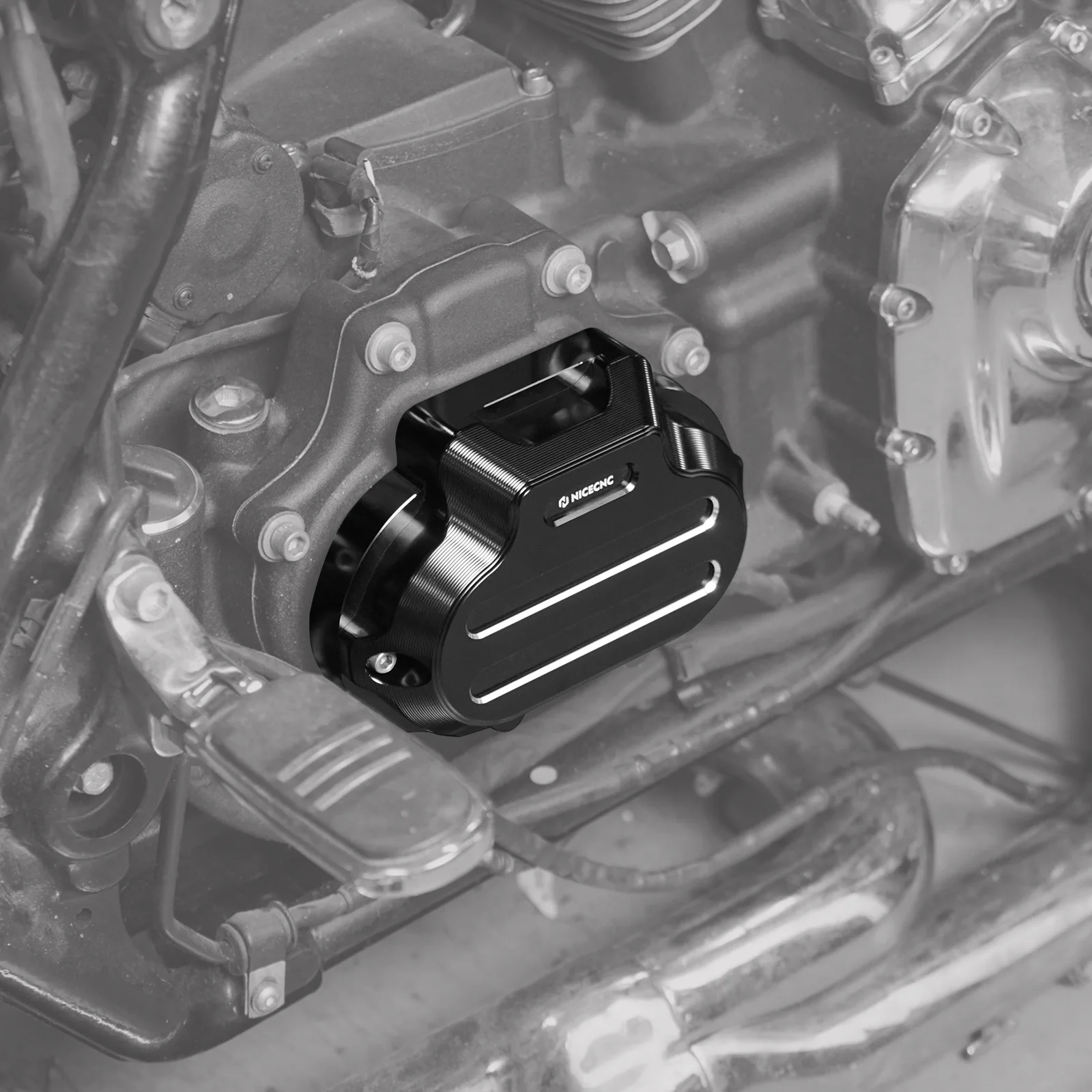 

NICECNC Motorcycle Side Transmission Cover for Harley Road King/Special FLHR/XS CVO Tri Glide 2017 2018 2019 2020