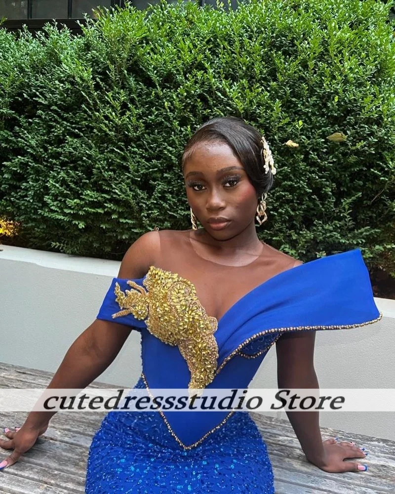 فساتين سهرة باللون الأزرق الملكي طاقم أفريقي رائع ترتر قبالة الكتف فستان حفلات الزفاف فساتين حفلات نسائية فاخرة حسب الطلب