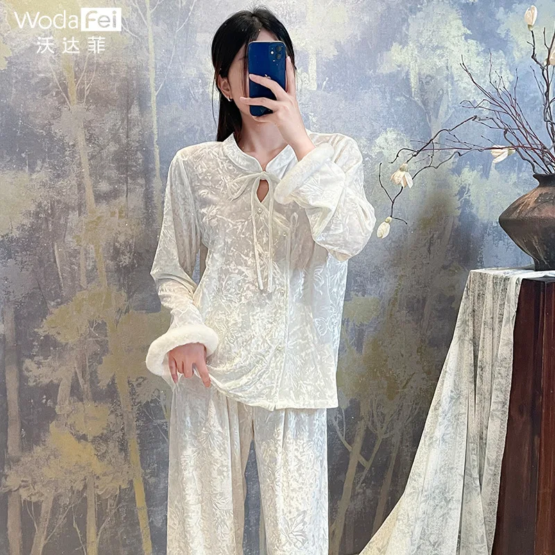 New Chinese Style Velvet Pajamas for Autumn and Winter High-end Home Wear Long Sleeves Two Piece Set Pajamas