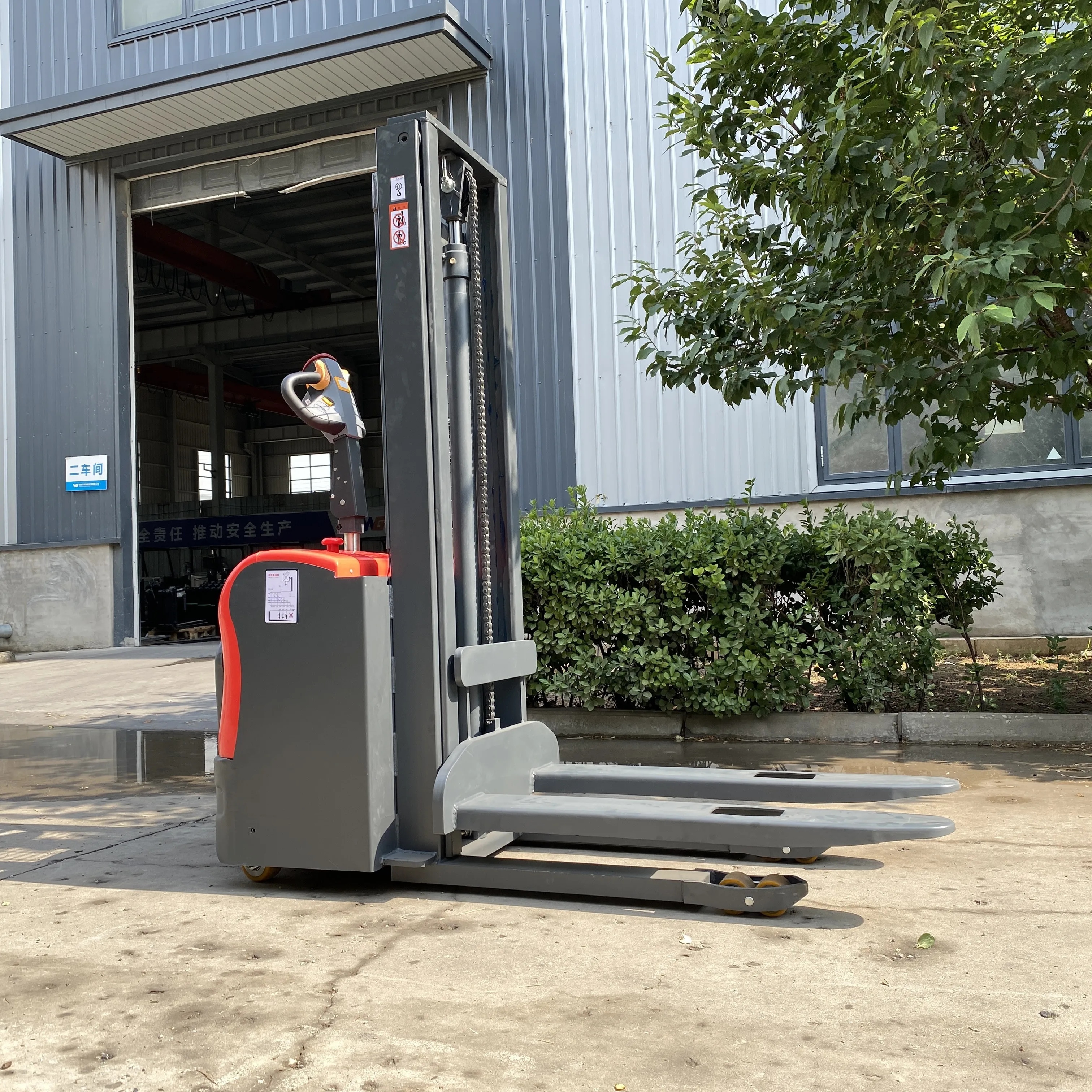 Sollevamento elettrico Carrell - Electric Forklift recensione e prezzo
