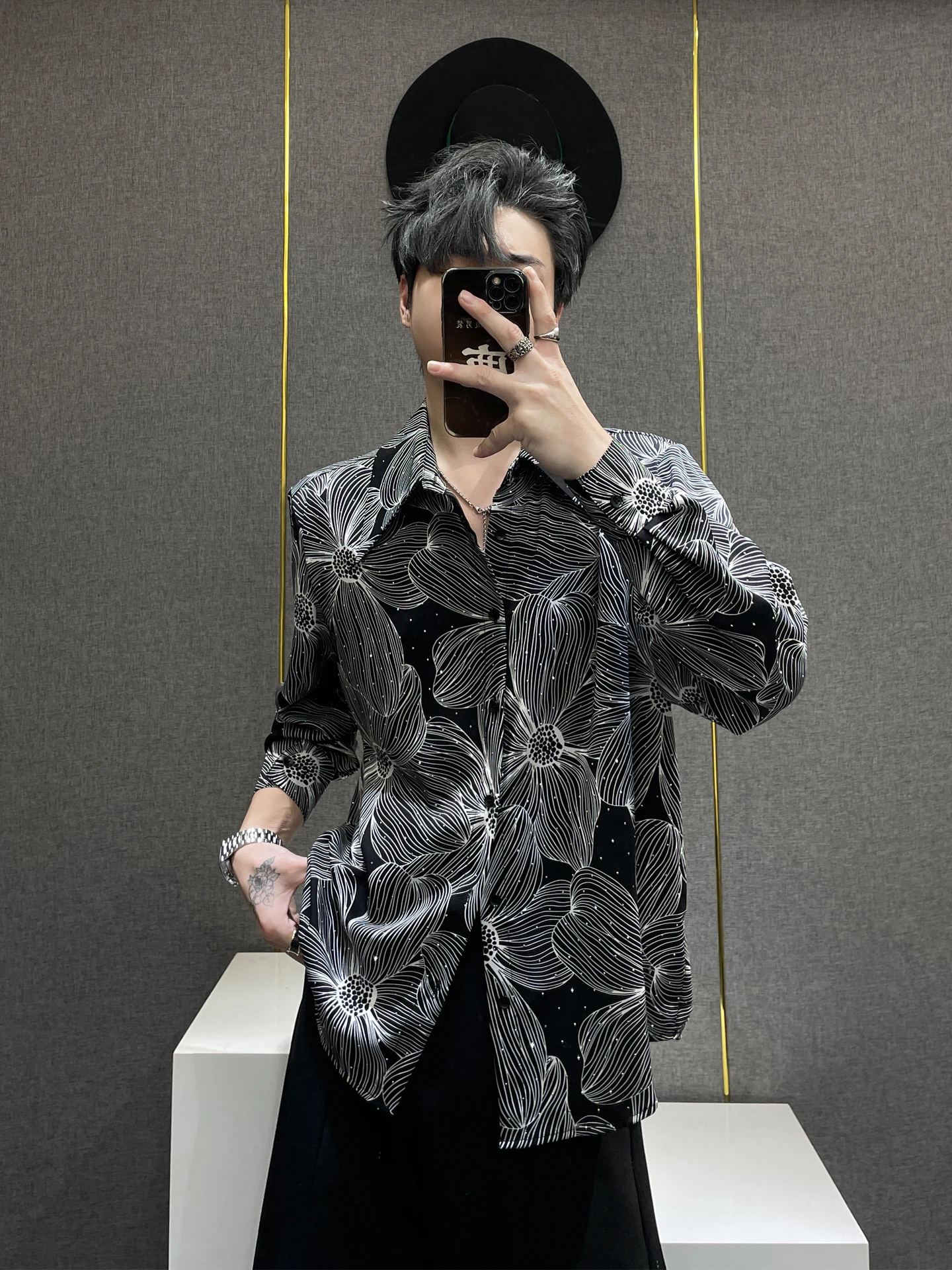 

Men's Long Sve Loose Casual irt Breathable Polyester Fiber Vintage Sle Deer Deer Advanced Sensation Hotfix Rhinestone ...