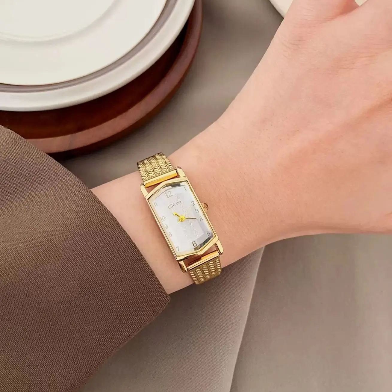 Women's Watches Elegant Square Dial Quartz Movement Wristwatch Waterproof Stainless Steel Ladies Watch Female Gift Cadeau Femmes view 5