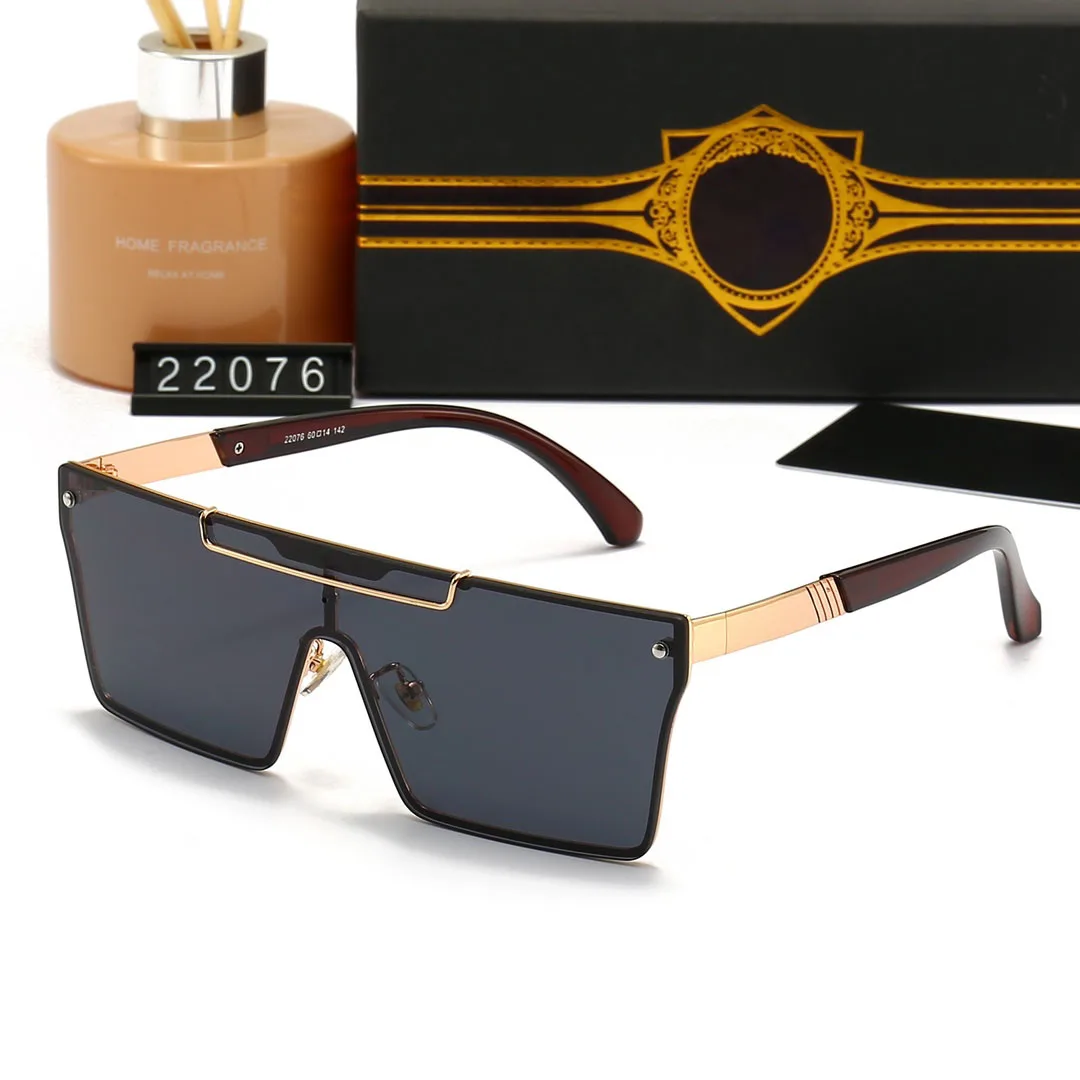 

22076 Classic Style Designer Sunglasses For Women Men Luxury Sun Glasses Vintage Pilot Aviator Shades