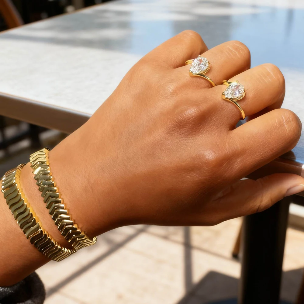 

2025 New Fashion Gold Plating Stacking Finger Ring Inlay 5A Bling Cubic Zirconia CZ Luxury Geometry Unique Charm Jewelry