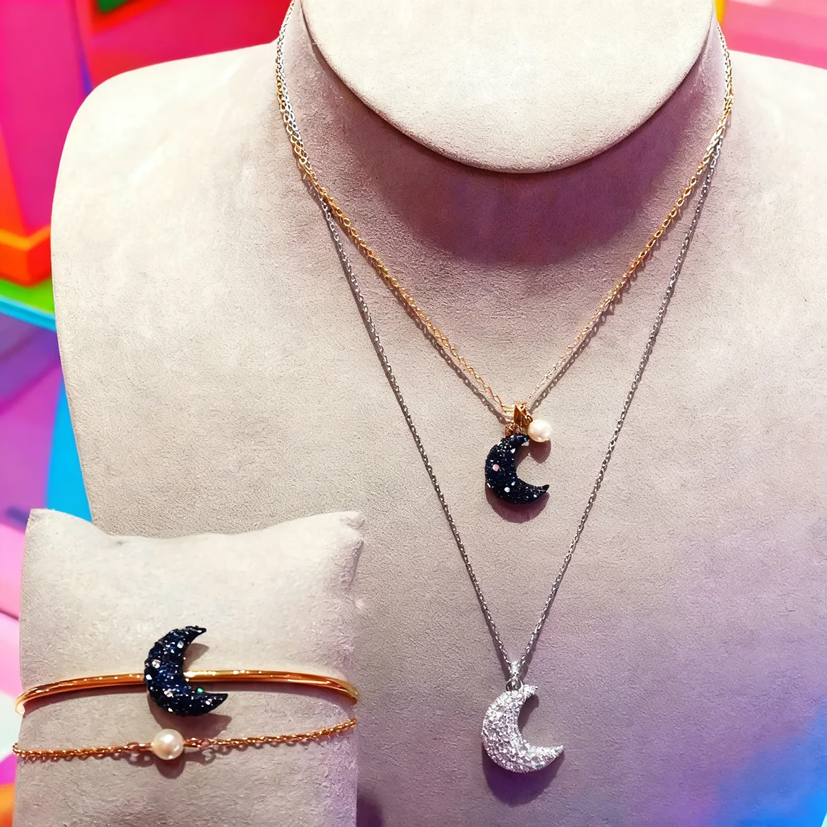 

2025 Original Moon Series High-end Jewelry Set Boutique Stainless Steel for Women Necklace Earrings Bracelet Ring Romantic Gifts