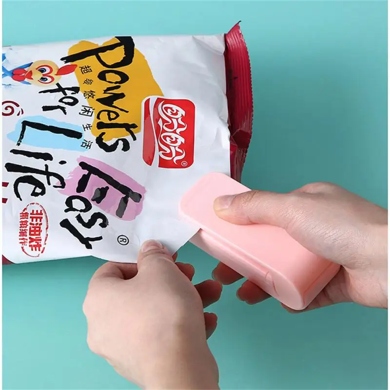 1pcs Mini Snack Bag Heat Sealing Machine Plastic Bag Holder Food Storage Sealing Suitable For Lay\'s Potato Chips Kitchen Gadgets