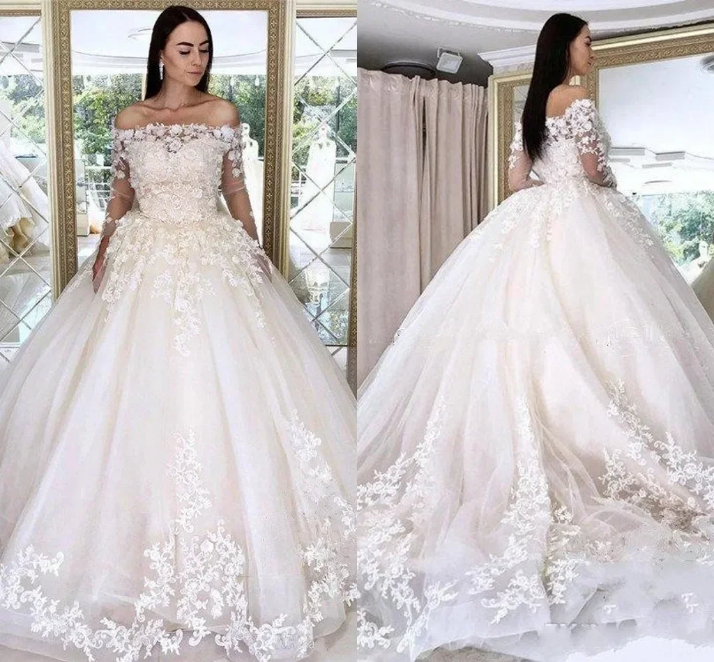 Customized  Off The Shoulder 3D Appliques Wedding Dress Vestido De Novia Long Sleeves Country Beach Ballgown Puffy Bridal Gowns