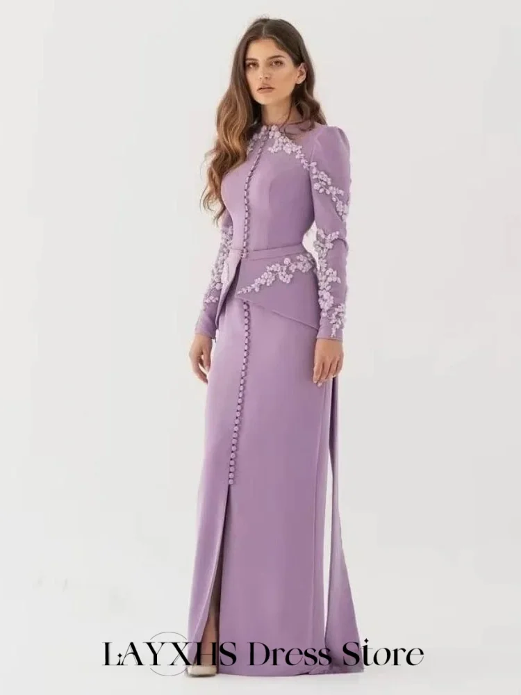 LAYXHS Luxuriöse lila Dubai-formale Abendkleider, O-Ausschnitt, lange Ärmel, Knopfapplikation, Schlitz, Ballkleider, maßgeschneidert