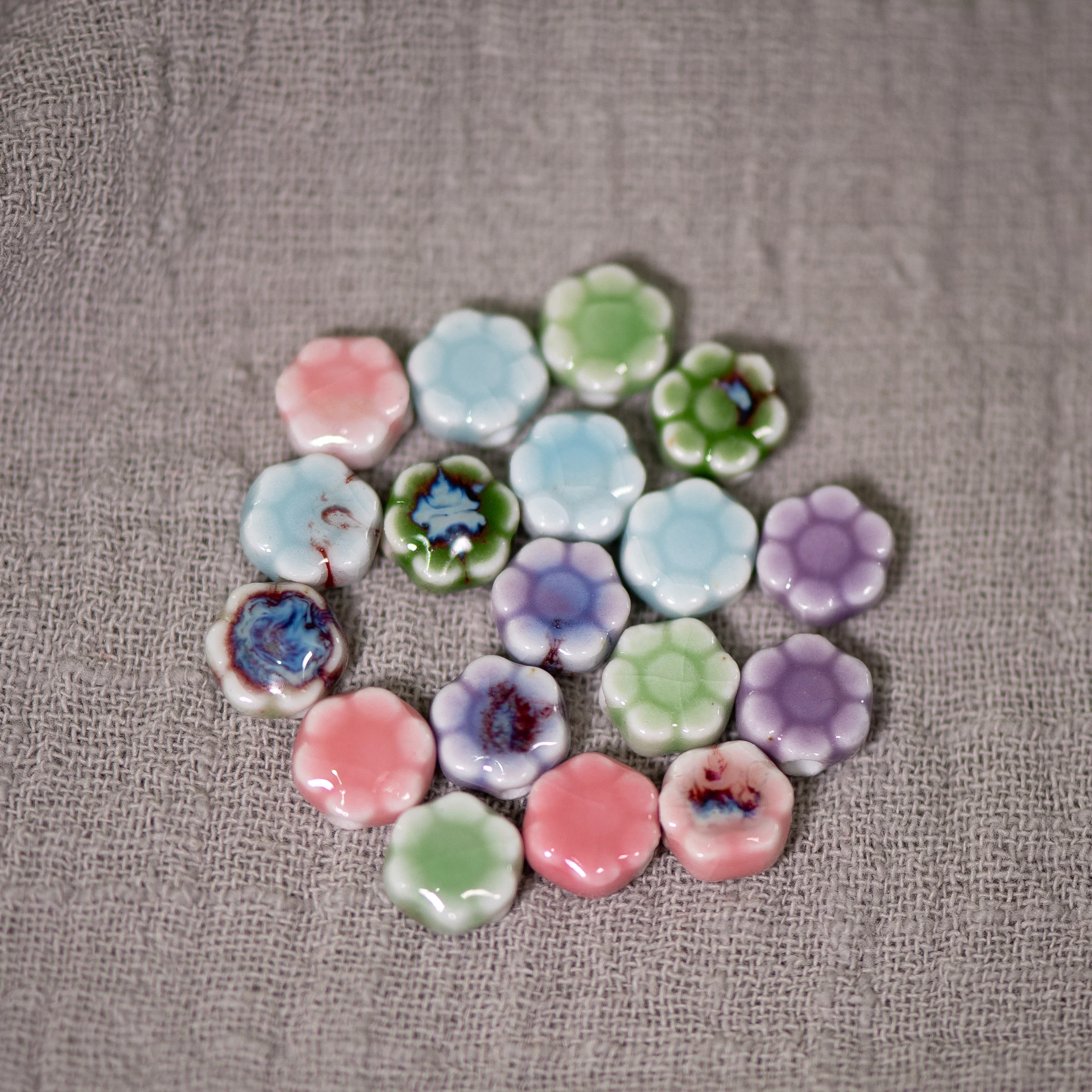 9x9mm 10pcs Polygon Flower Ceramic Beads for DIY Jewelry Making Artistic Craft Supplies Handmade Floral Bead Accessories