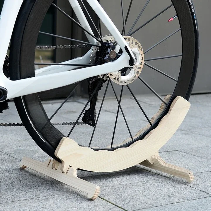 Bicycle parking rack vertical