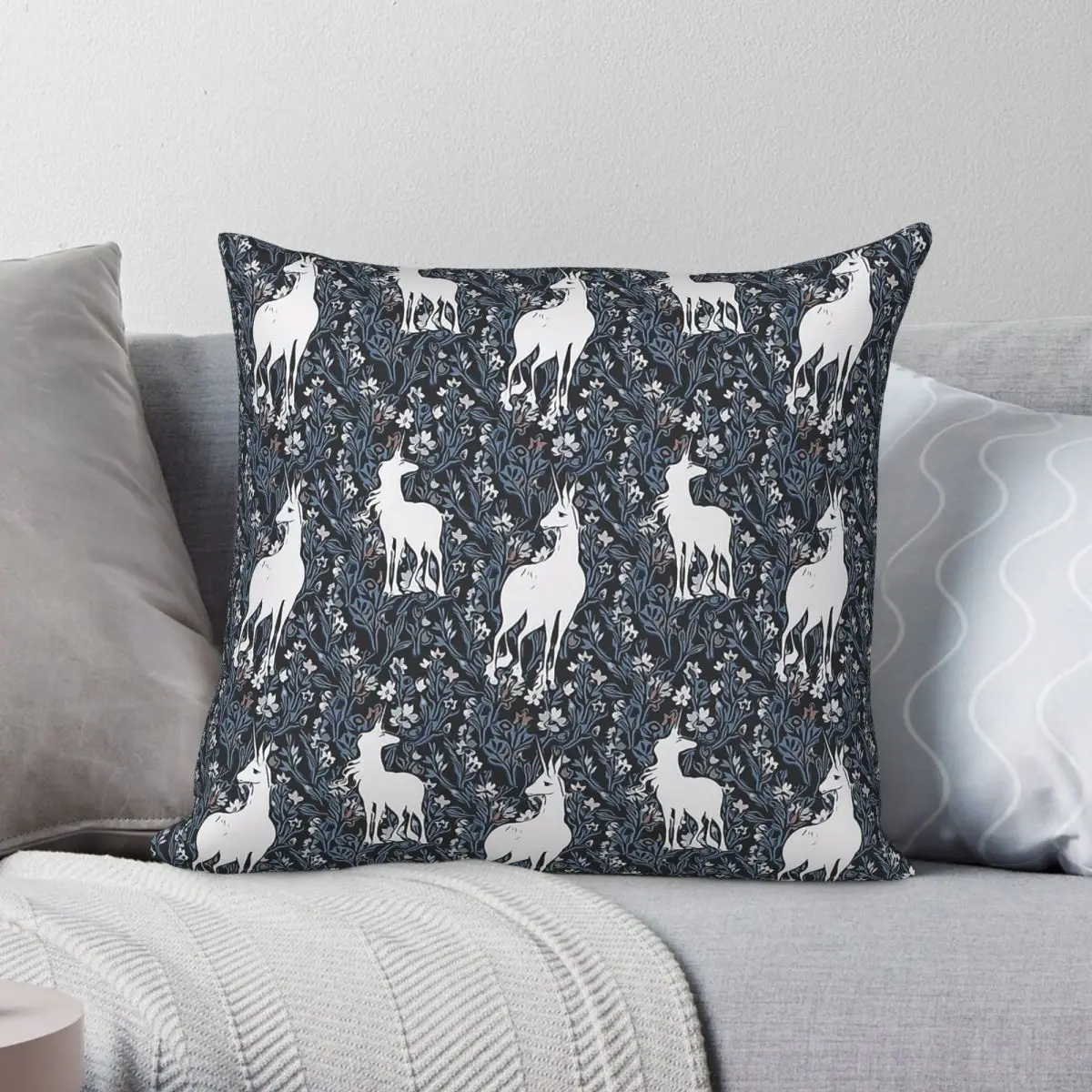 Last Unicorn Cool Tone Floral Pillowcase Polyester Linen Velvet Creative Zip Decorative Pillow Case Sofa Cushion Cover