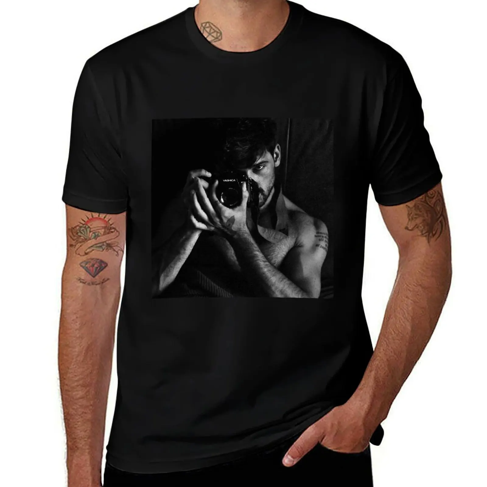 Michele morrone / 365 Dni T-Shirt Work Wear Lightweight Tee T-Shirt