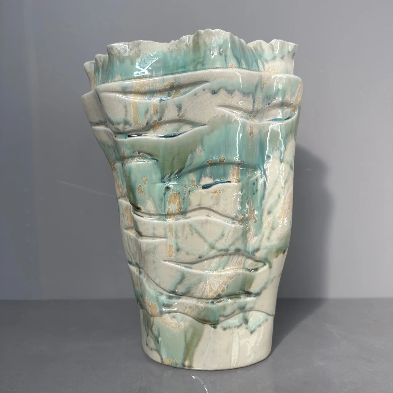 Medieval wabi sandy wind big mouth ceramic vase home model room porch twist flower arrangement decoration desktop ornament