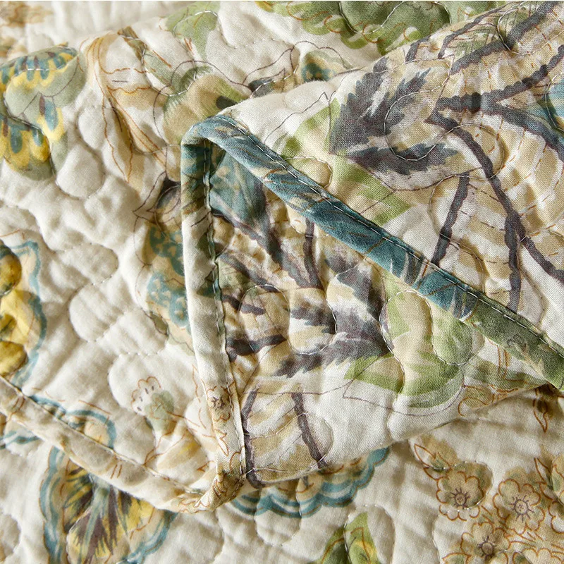 Embroidery Cotton Quilt Bedspread on the Bed with Pillowcases Quilted Blanket Plaid Coverlet Cubrecam Bed Cover Home Bedding Set