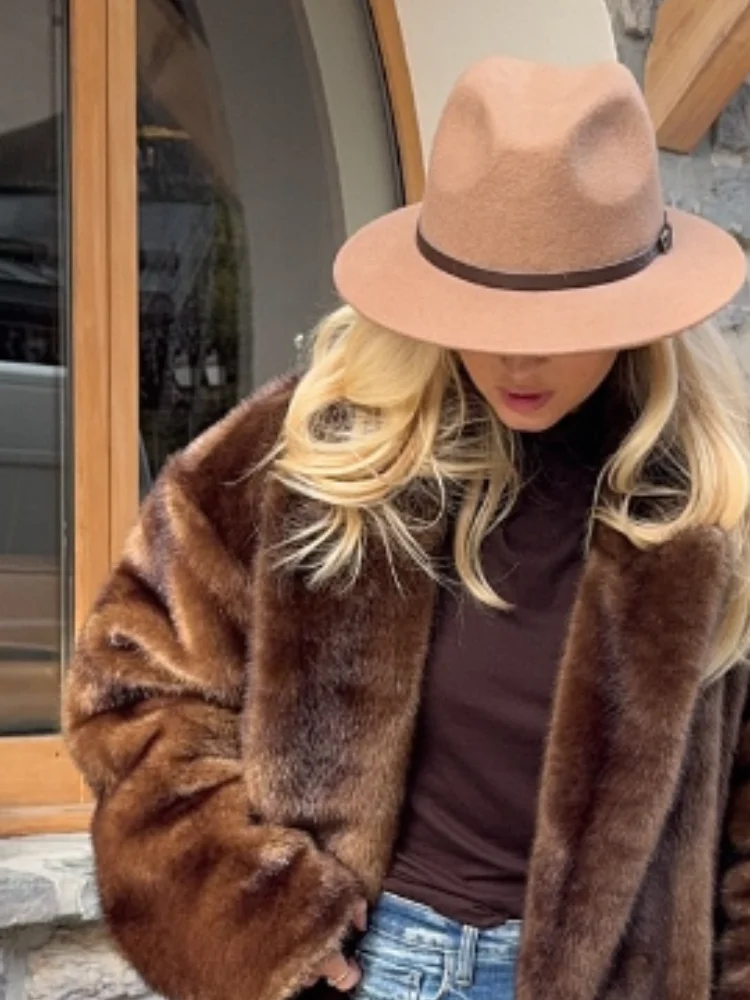 

Elegant Plush Faux Fur Maxi Lapel Coat Women Winter Plush Warm Jackets Full Sleeve Loose Fit New Elegant High Street Overcoats