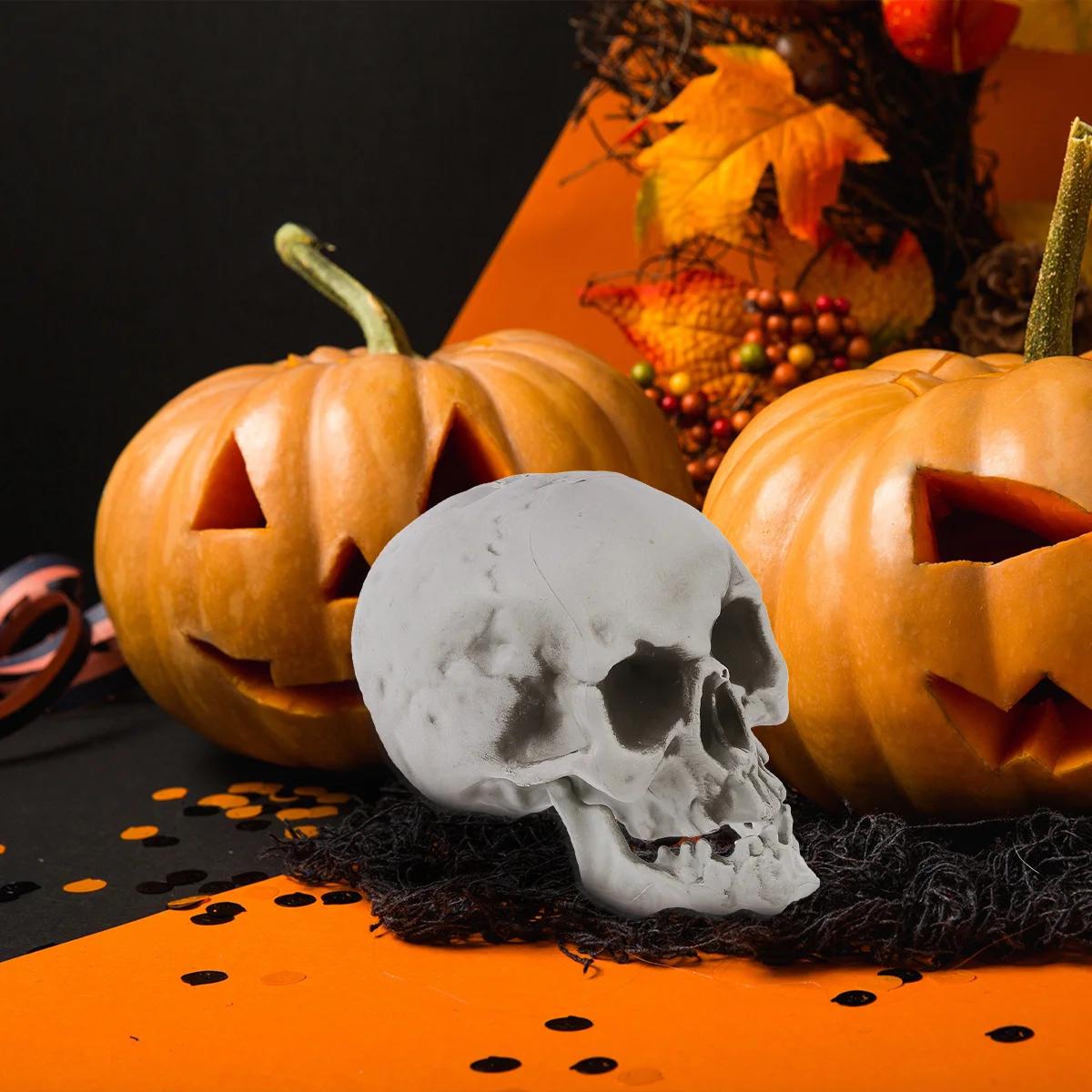 CORHAD Hiasan Tengkorak Halloween Plastik untuk Pesta Figur 3D Dekorasi Rumah Bertema Hantu